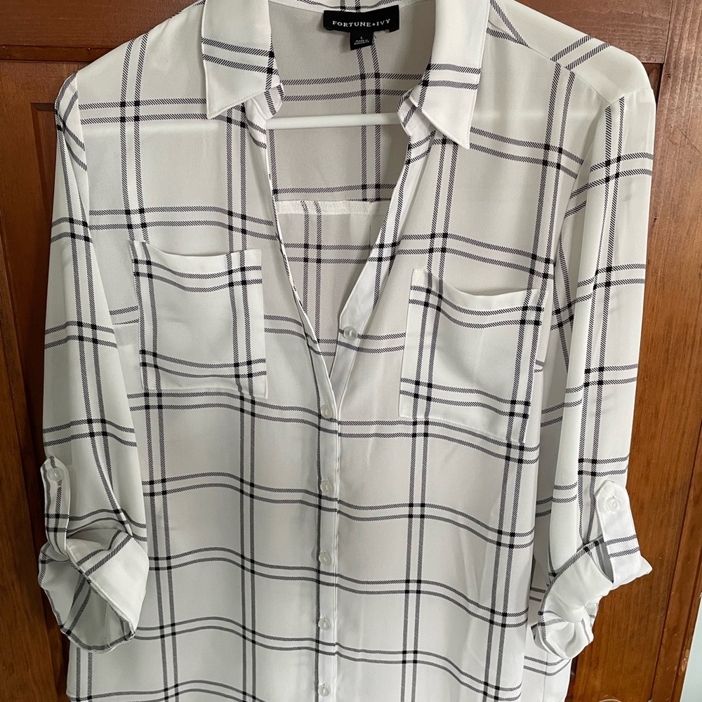 Forever 21 White Plaid Button Down Shirt